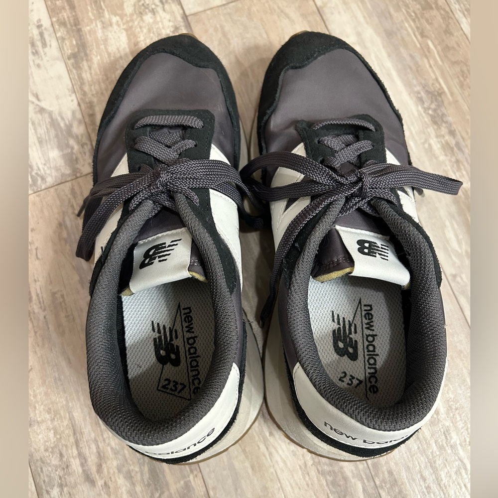 New Balance 237 - Picture 6 of 9